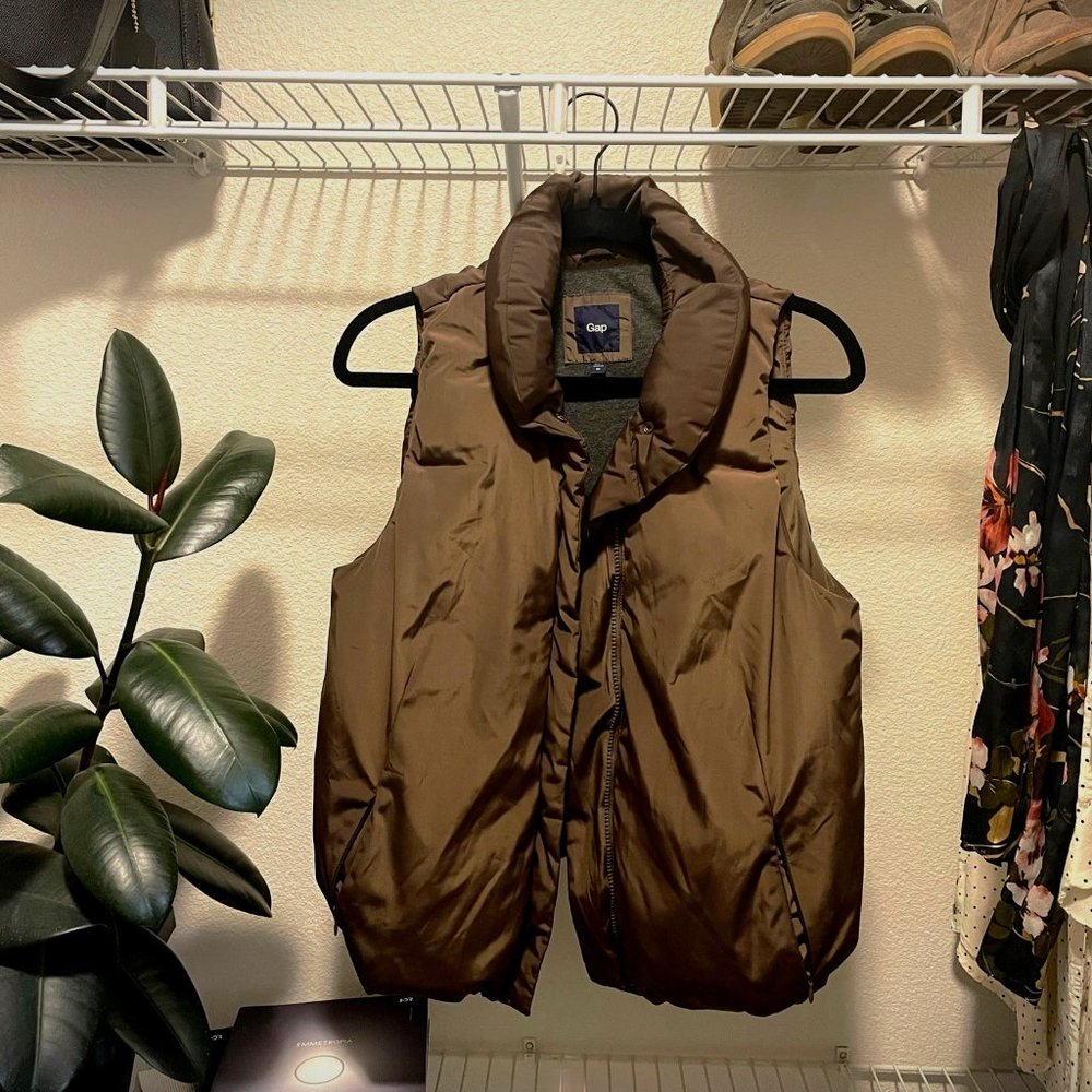 GAP / Puffer Vest / Olive / Medium